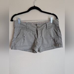 Decree Khaki Cargo Shorts Classic Design Size 7